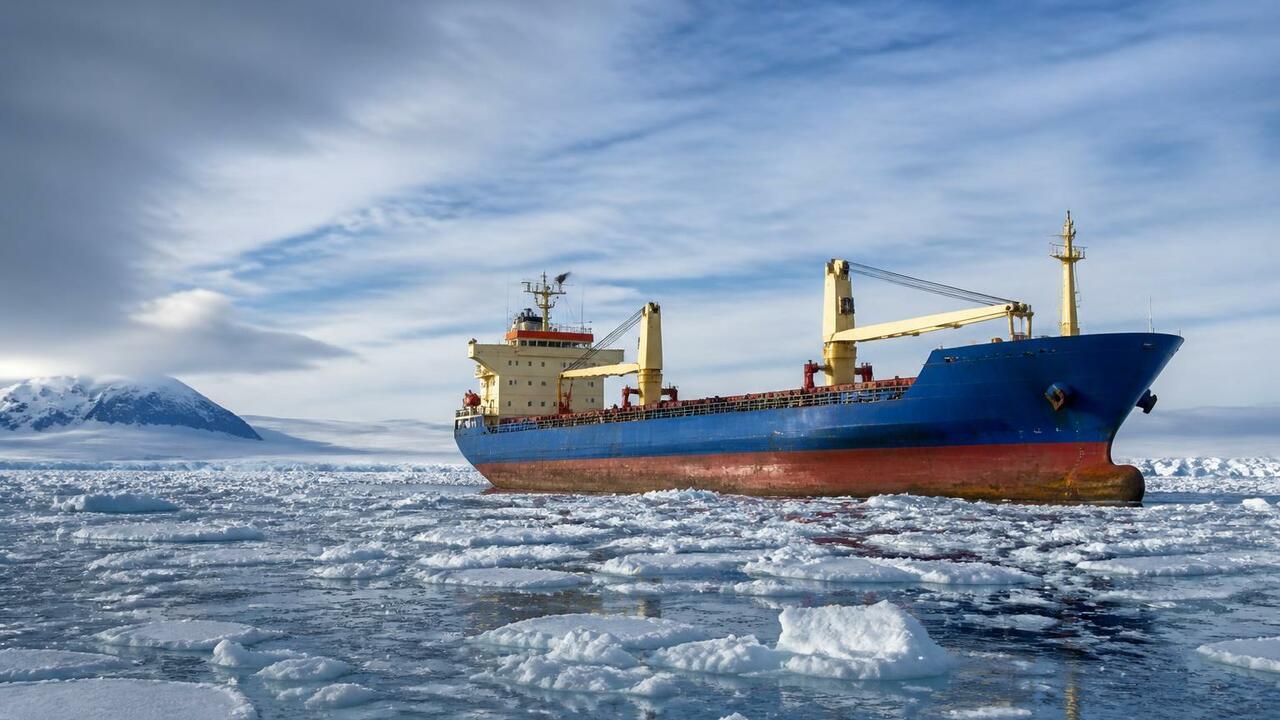 Грузопоток по Севморпути за 8 месяцев 2026 года...