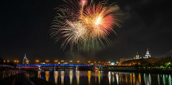 День города Кургана: «Пицца», хор Сретенского м...